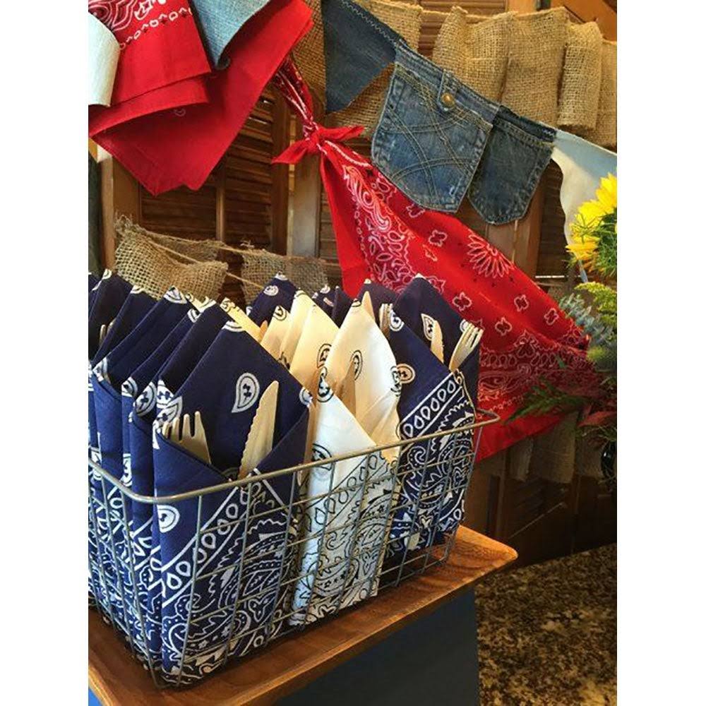100% Cotton Paisley and Plain Bandana - 240 Pack F72952